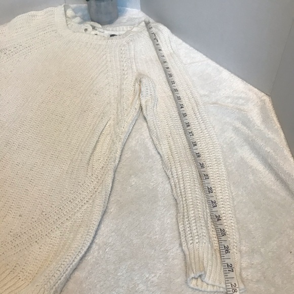 Aerie white sweater with lace up back size Medium - Picture 8 of 9
